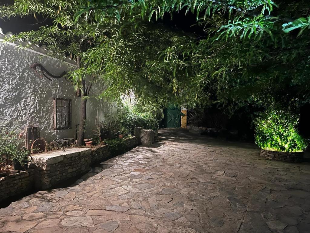 Villa Fuencaliente, Entorno Natural, Chimenea, Piscina Canete la Real