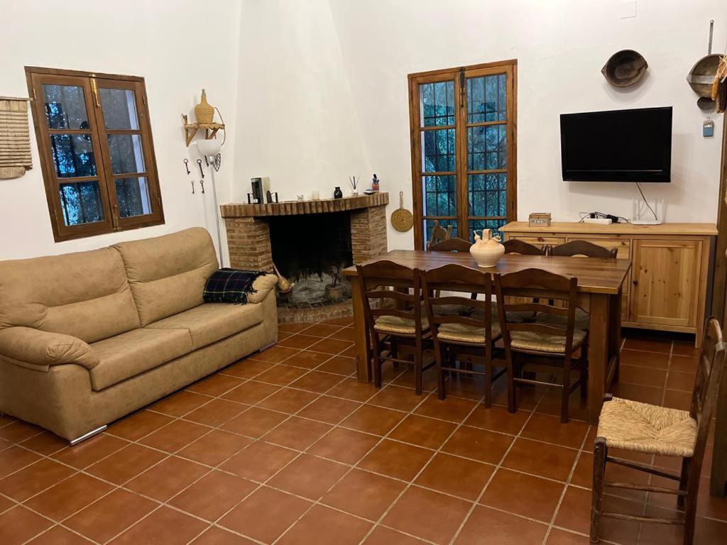 Fuencaliente, Entorno Natural, Chimenea, Piscina *